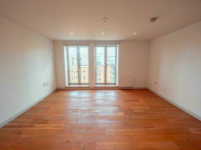 1 Bedroom Apartment To Rent In Apt :: One Cutting Room Square, M4