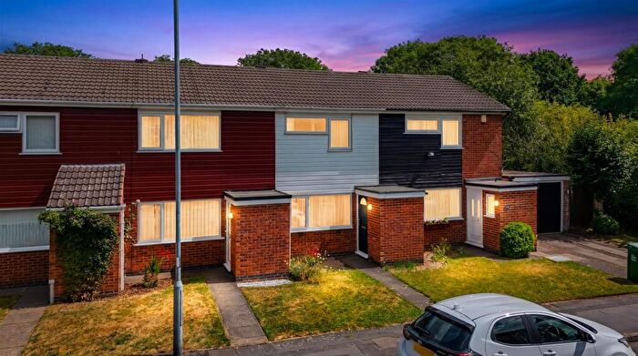 2 Bedroom Town House For Sale In Heathcote Drive, Sileby, Loughborough, LE12
