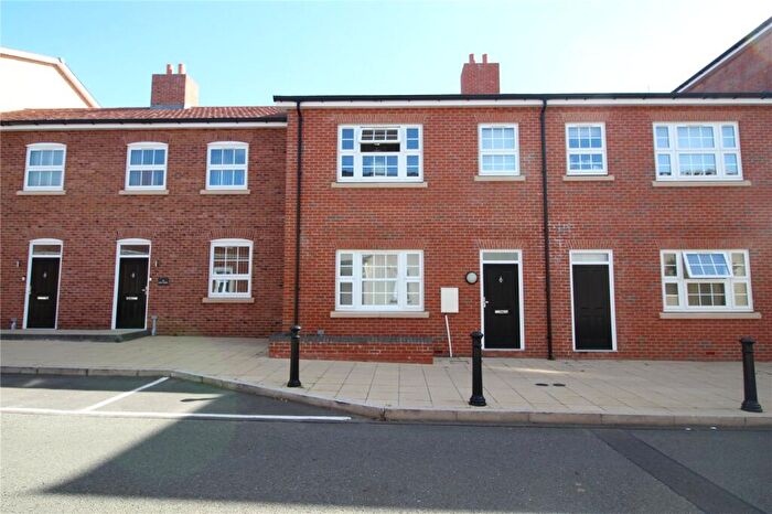 1 Bedroom Flat To Rent In Main Street, Dickens Heath, Shirley, Solihull, B90