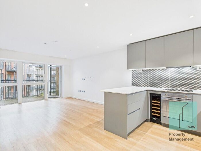 2 Bedroom Flat For Sale In Caversham Road, London, NW9