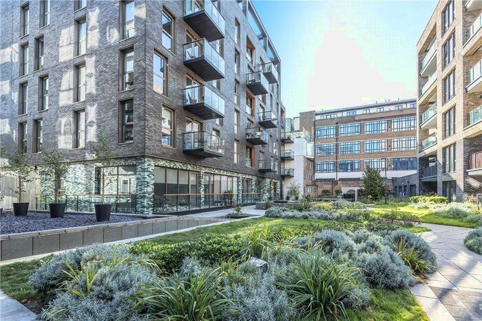 2 Bedroom Flat To Rent In Haven Way, London, SE1