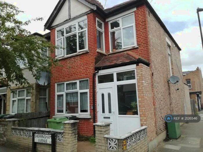4 Bedroom Semi-Detached House To Rent In Sherringham Avenue, London, N17