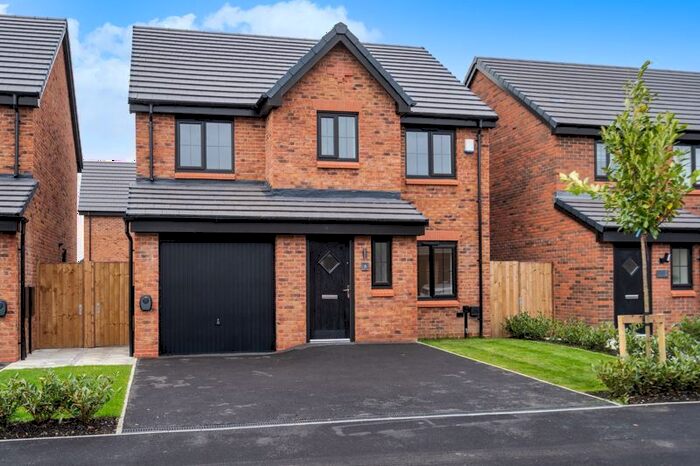 4 Bedroom Property To Rent In Welders Drive, Horwich, Bolton, BL6