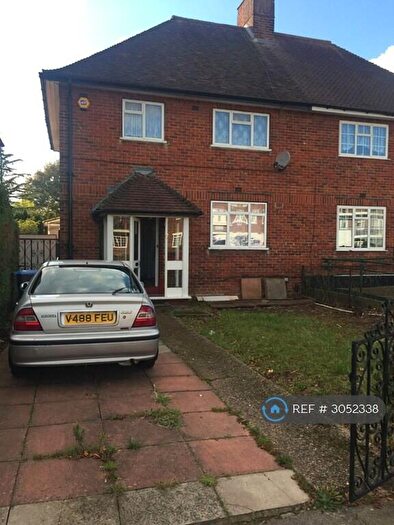 4 Bedroom Semi-Detached House To Rent In Reservoir Road, London, N14