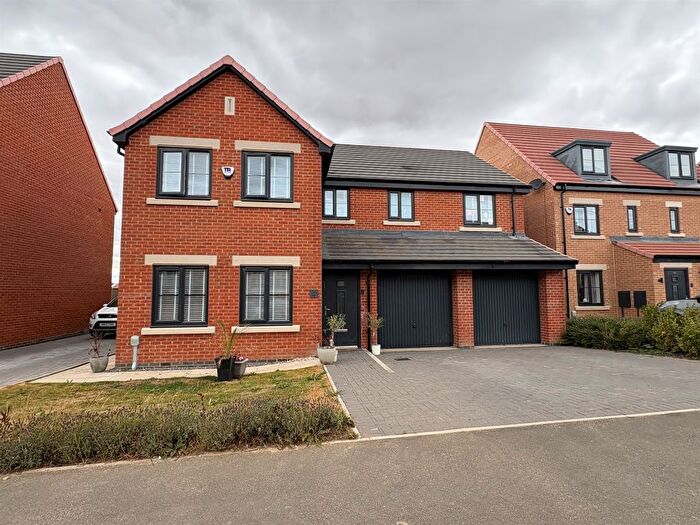 5 Bedroom Detached House For Sale In Hunters Way, Eaglescliffe, Stockton-On-Tees, TS16