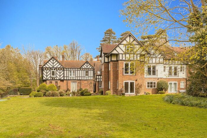 1 Bedroom Flat For Sale In Buckingham Road, Winslow, Buckingham, MK18