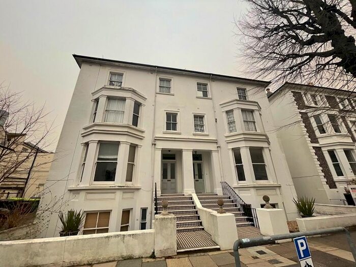 1 Bedroom Flat To Rent In Ventnor Villas, Hove, Dd., BN3