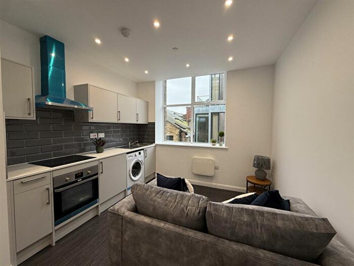 Apartment To Rent In Spectrum House, East Parade, Bradford, BD1