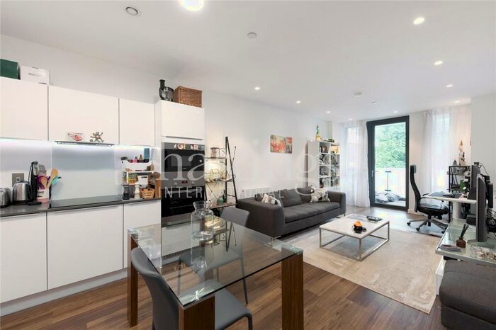 1 Bedroom Apartment To Rent In Sitka House, Quebec Way, Canada Water, London, SE16