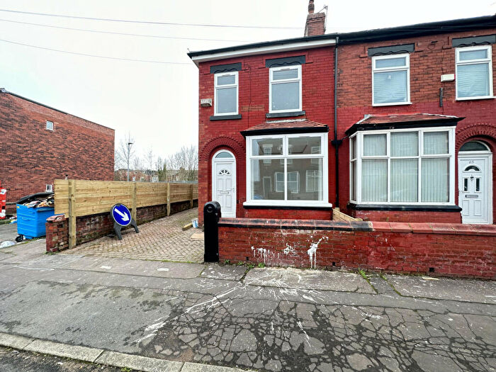 3 Bedroom End Of Terrace House To Rent In Whitby Road, Manchester, M14