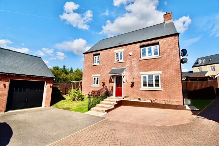 4 Bedroom Detached House To Rent In Cowslip Close, Wootton, Northampton, NN4
