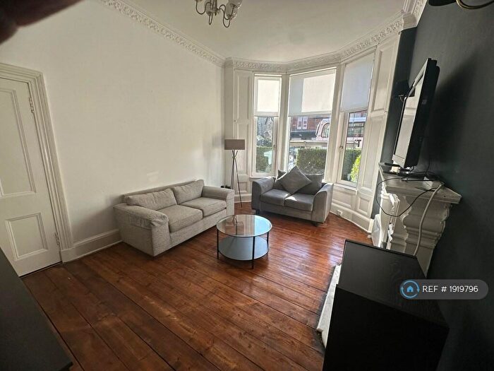 1 Bedroom Flat To Rent In Crow Road, Glasgow, G11