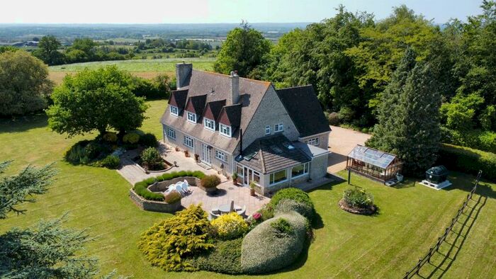 4 Bedroom Detached House For Sale In Bollands Hill, Seend, SN12