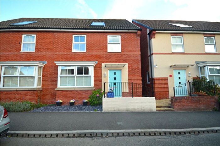 4 Bedroom Semi-detached House For Sale In Westminster Way, Bridgwater, Somerset, TA6