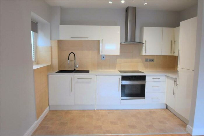 2 Bedroom Property To Rent In Osborne Road, Windsor, Berkshire, SL4