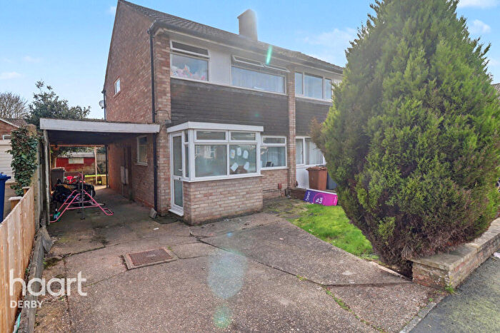 3 Bedroom Semi Detached House For Sale In Staines Close, Mickleover, DE3