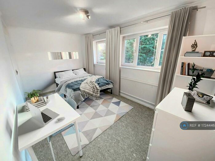 4 Bedroom Terraced House To Rent In Britten Close, Colchester, CO4