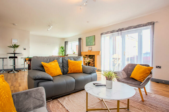 1 Bedroom Detached House To Rent In Room, Browney Place, DH7