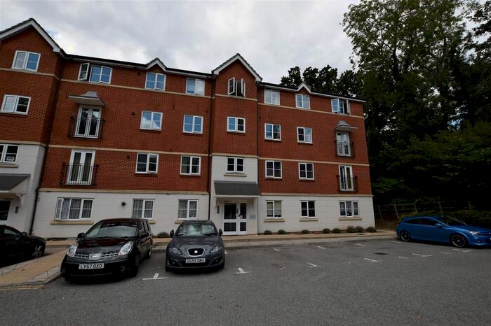 2 Bedroom Flat To Rent In Lavender Court, Arbourvale, St Leonards On Sea, TN38