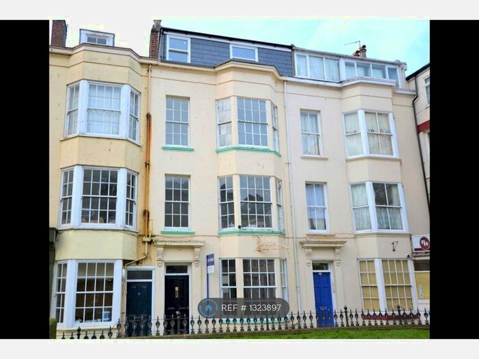 1 Bedroom Flat To Rent In Falconers Square, Scarborough YO11