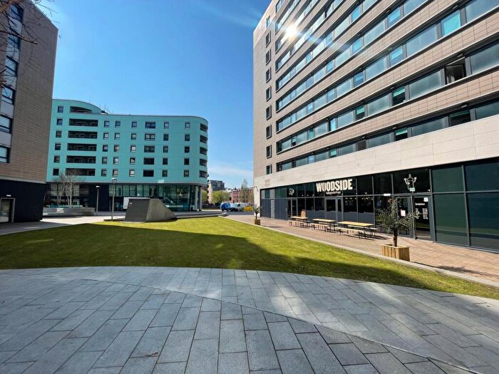 1 Bedroom Flat To Rent In Gateway East, Marsh Lane, Leeds, Uk, LS9