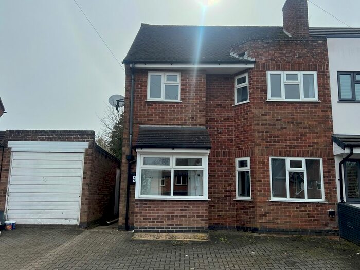3 Bedroom Semi-Detached House To Rent In Ash Tree Road, Oadby, Leicester, LE2