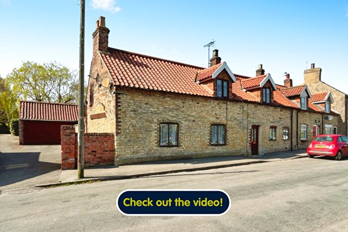 3 Bedroom End Of Terrace House For Sale In Pinfold, South Cave, Brough, HU15