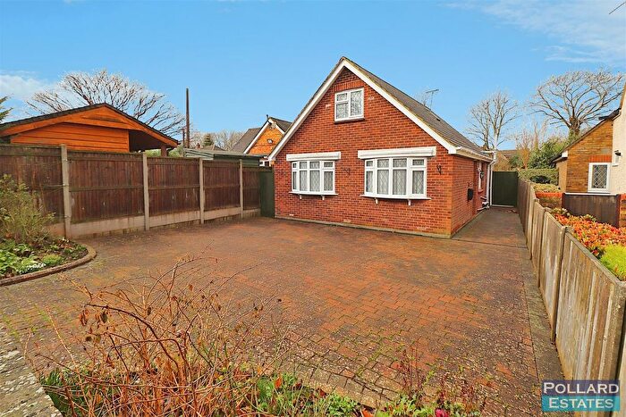 3 Bedroom Detached Bungalow For Sale In Maidstone Road, Wigmore, ME8