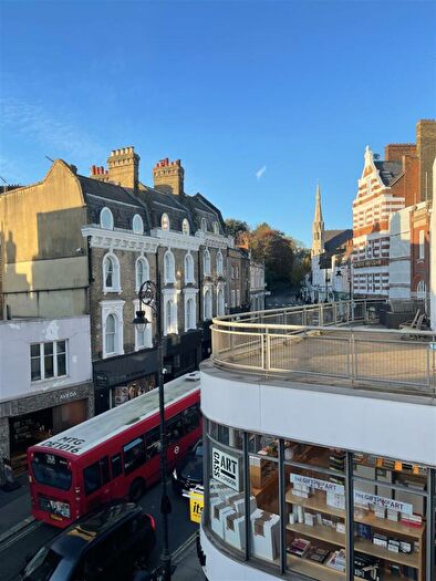 2 Bedroom Apartment To Rent In Heath Street, Hampstead, London, NW3