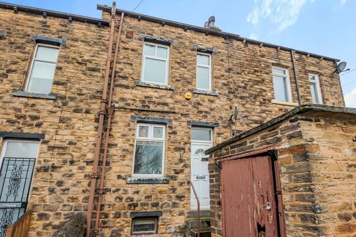 2 Bedroom Terraced House To Rent In North View Terrace, Stanningley, Pudsey, Yorkshire, LS28
