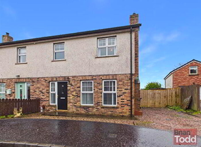 3 Bedroom Semi-Detached House For Sale In Lindara Park, Larne, BT40