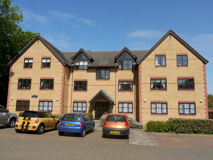 2 Bedroom Flat To Rent In Sidcup Hill, Sidcup DA14