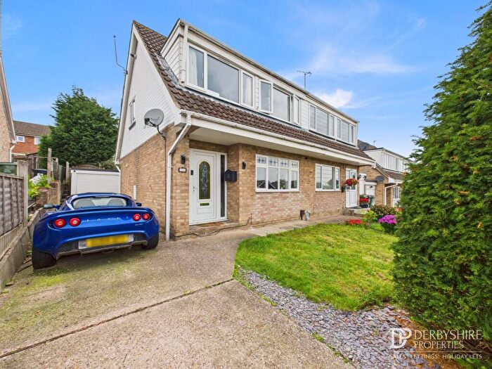 3 Bedroom Semi-Detached House For Sale In Elm Tree Avenue, Belper, DE56