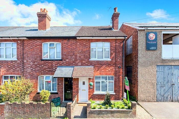2 Bedroom End Of Terrace House To Rent In Southwood Road, Tunbridge Wells, Kent, TN4