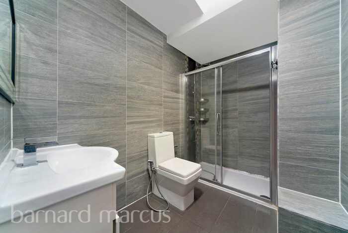 4 Bedroom Property To Rent In Danebury Avenue, London, SW15