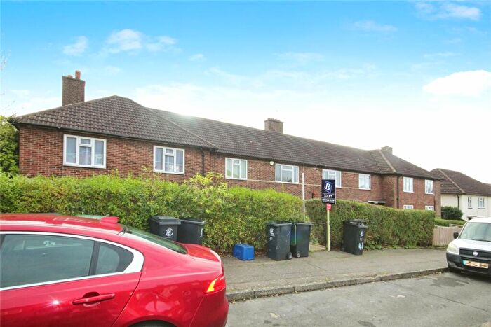 1 Bedroom Apartment To Rent In Chequers Road, Loughton, IG10