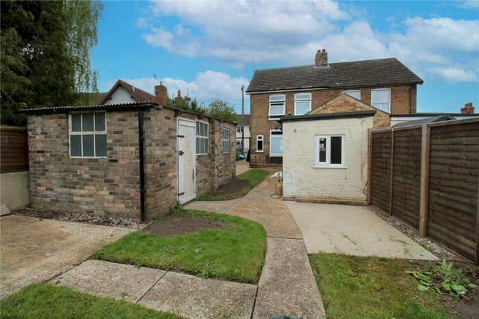 3 Bedroom Semi-Detached House To Rent In The Street, Bramford, IP8