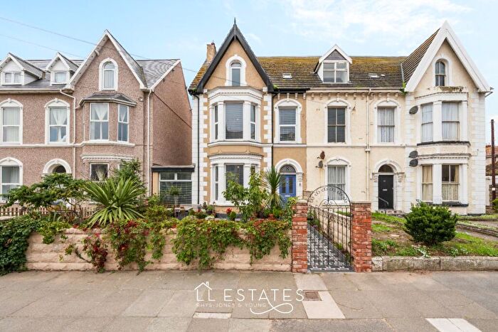 6 Bedroom Semi-Detached House For Sale In Conwy Street, Rhyl, Denbighshire, LL18