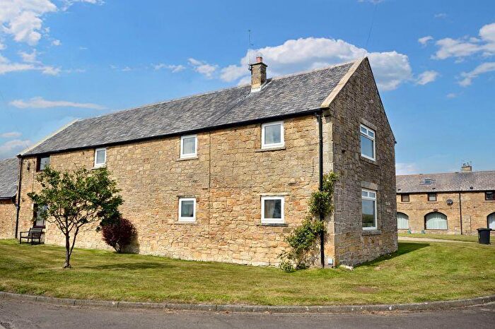 4 Bedroom Property For Sale In Farm Court, Druridge Bay, NE61