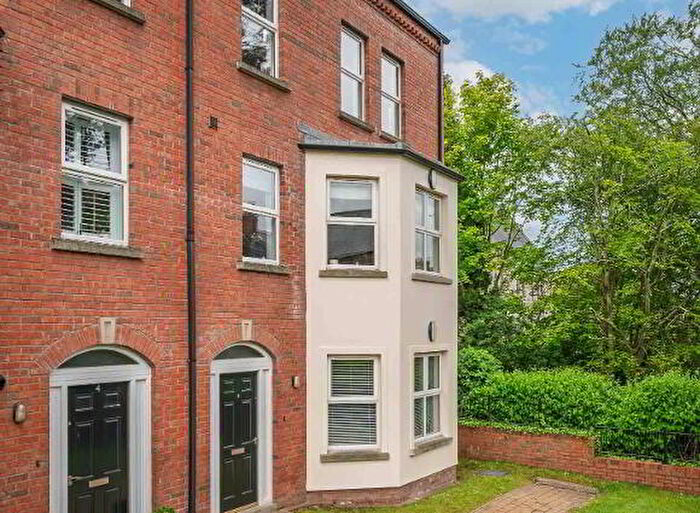 2 Bedroom Apartments For Sale In Church Court, Holywood, BT18