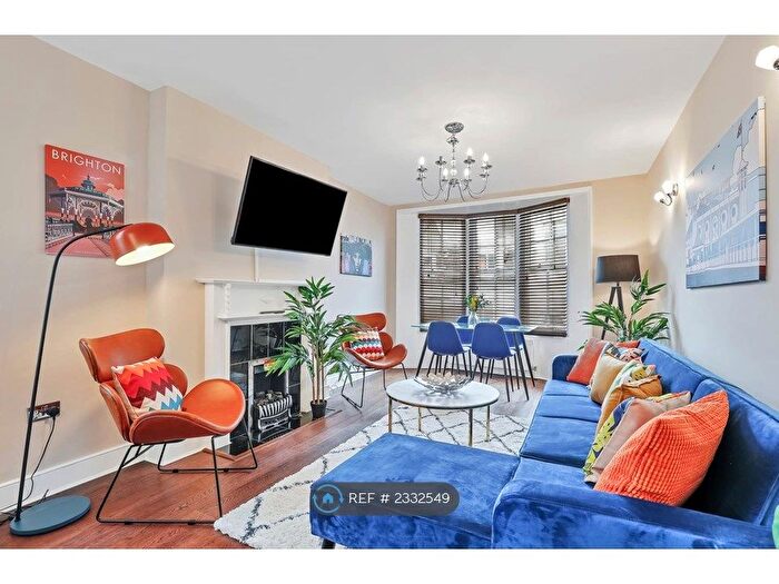 3 Bedroom Flat To Rent In East Street, Brighton, BN1