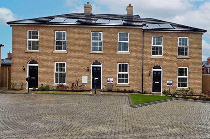 2 Bedroom End Terrace House For Sale In Richmond Park, Whitfield, Dover, Kent, CT16