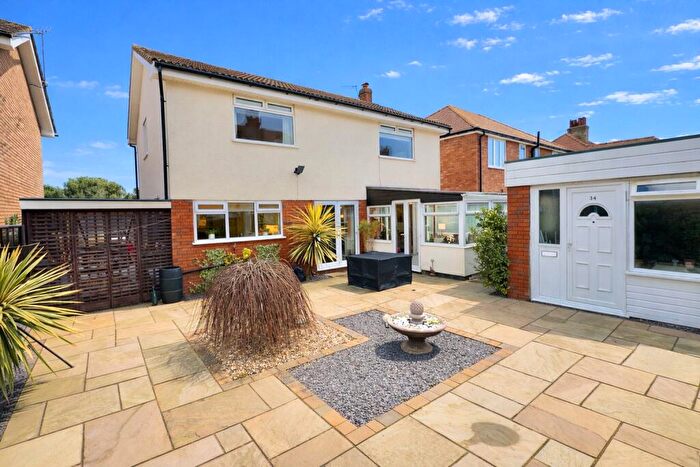 4 Bedroom Detached House For Sale In Dee Lane, West Kirby, Wirral, Merseyside, CH48