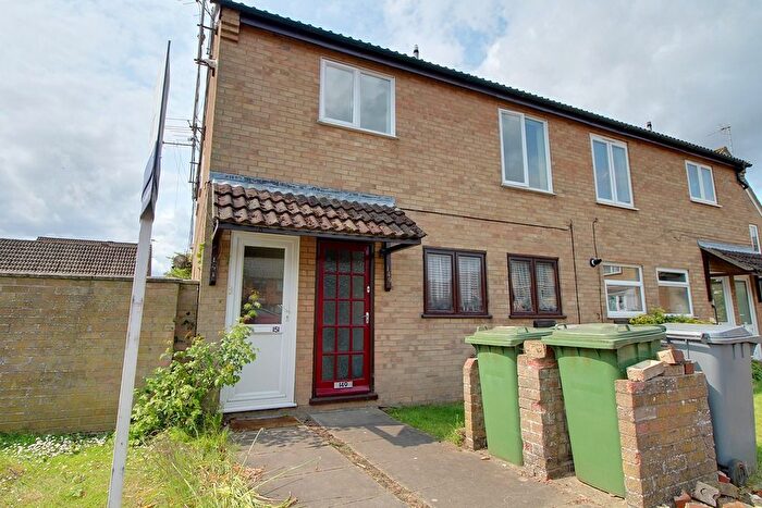 2 Bedroom Flat To Rent In The Paddocks, Old Catton, Norwich, NR6