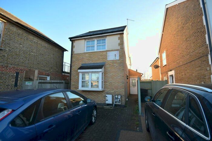 1 Bedroom Flat To Rent In London Road, Bishops Stortford, CM23