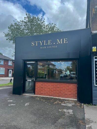 Property To Rent In Walmersley Road, Bury, BL9