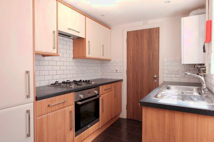4 Bedroom Terraced House To Rent In Dewe Road, Brighton, BN2