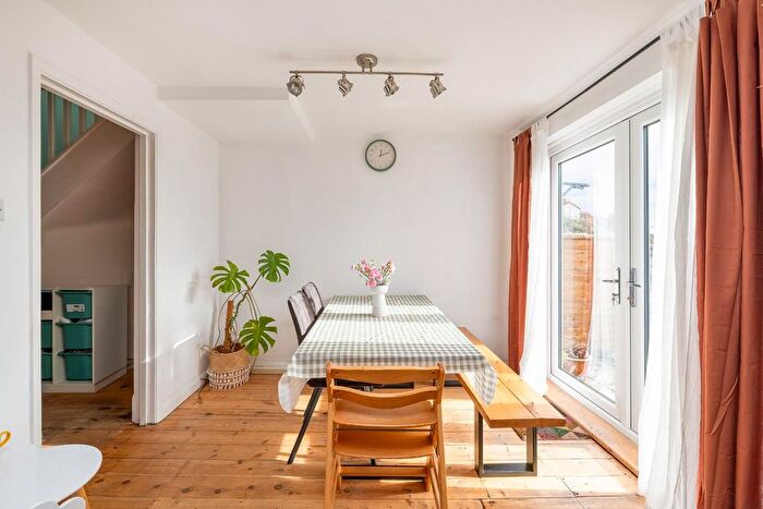 3 Bedroom Terraced House For Sale In Kingscote Park, St George, BS5