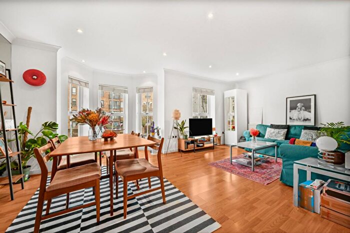 2 Bedroom Flat For Sale In Northpoint Square, Camden, London, NW1