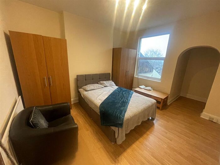 1 Bedroom Flat To Rent In Allesley Old Road, Coventry, CV5